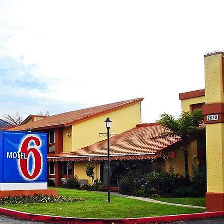 Motel 6 Cal Expo Sacramento Eksteriør bilde