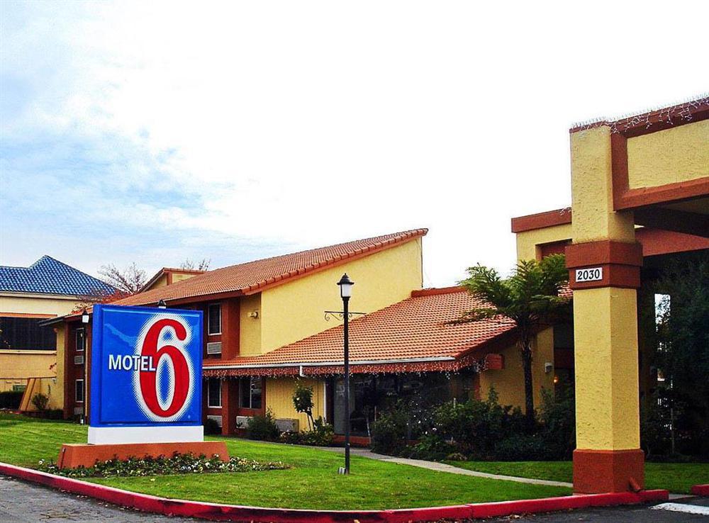 Motel 6 Cal Expo Sacramento Eksteriør bilde